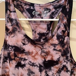 Zyia women’s tank